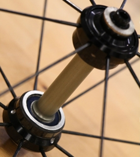 roval CLX 50』インプレ。2017年最強カーボンクリンチャーホイールの